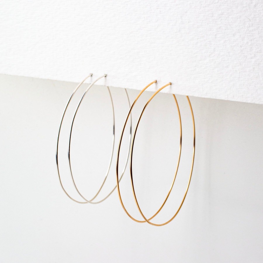 Hoops + Huggies Grayling | Weightless Medium Hoops