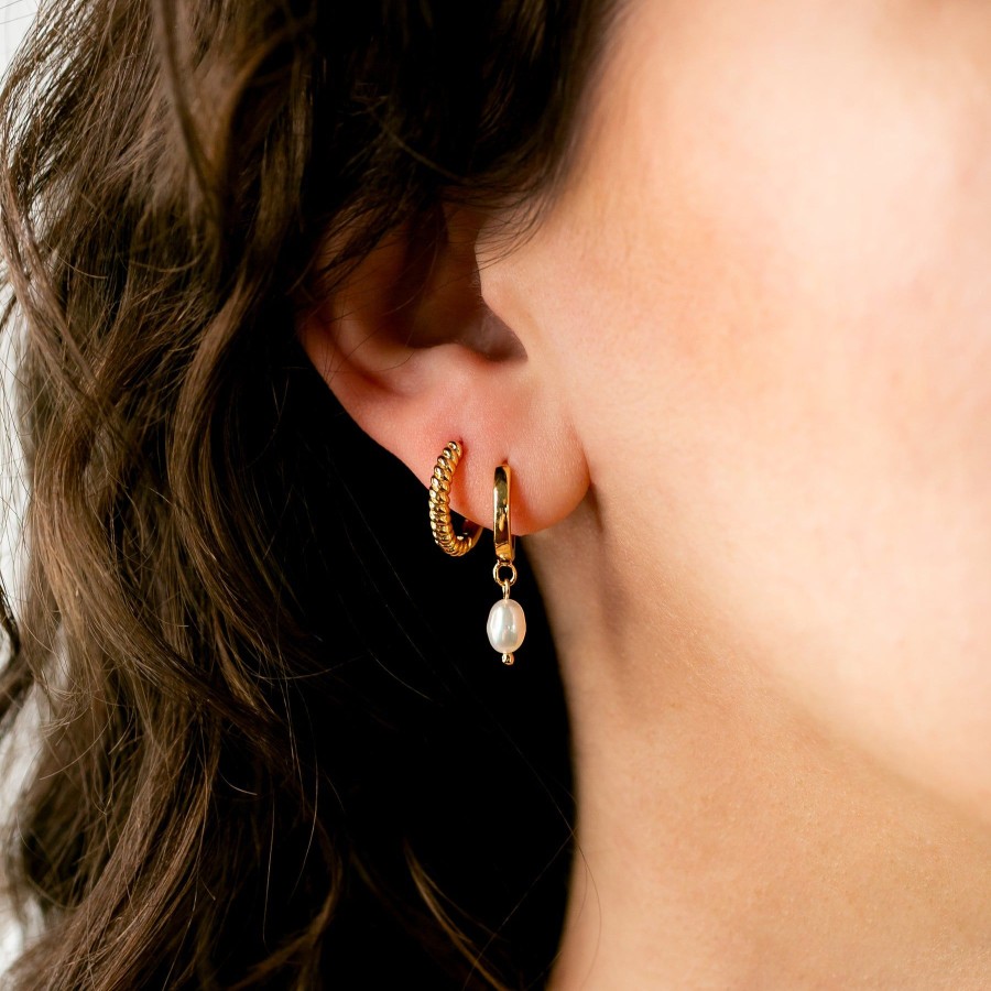 Hoops + Huggies Grayling | Iysa Freshwater Pearl Huggie Earrings